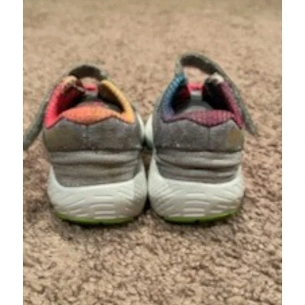 New‎ Balance RAINBOW Fuel Core Urge Sneakers/Shoes Toddler Size 6